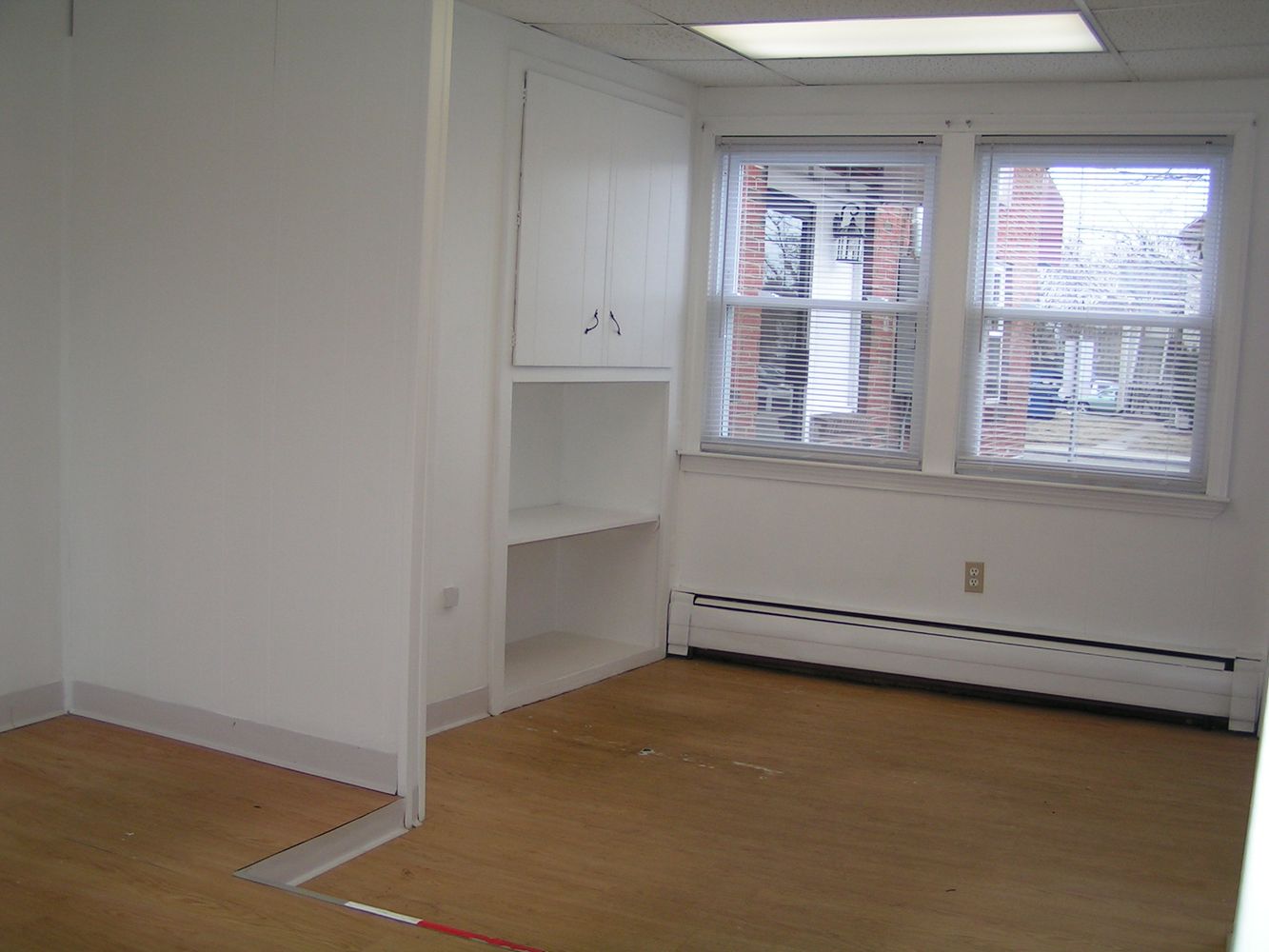 18 Cottage St, Franklin, MA 02038